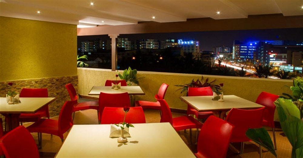 ศรีกฤษณะสวีทส์ Hotel บังกาลอร์ ภายนอก รูปภาพ